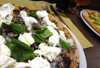 italian pizza rome italy
